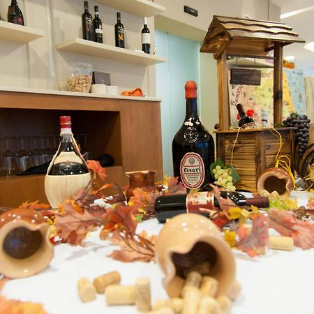 Renzo Hotel Cesena Bagian luar foto
