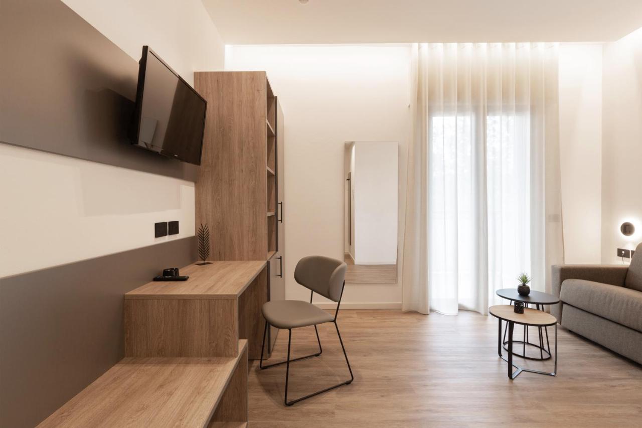 Renzo Hotel Cesena Bagian luar foto
