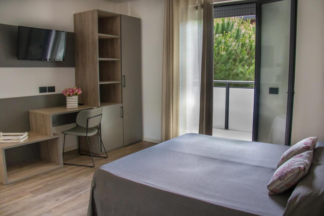 Renzo Hotel Cesena Bagian luar foto