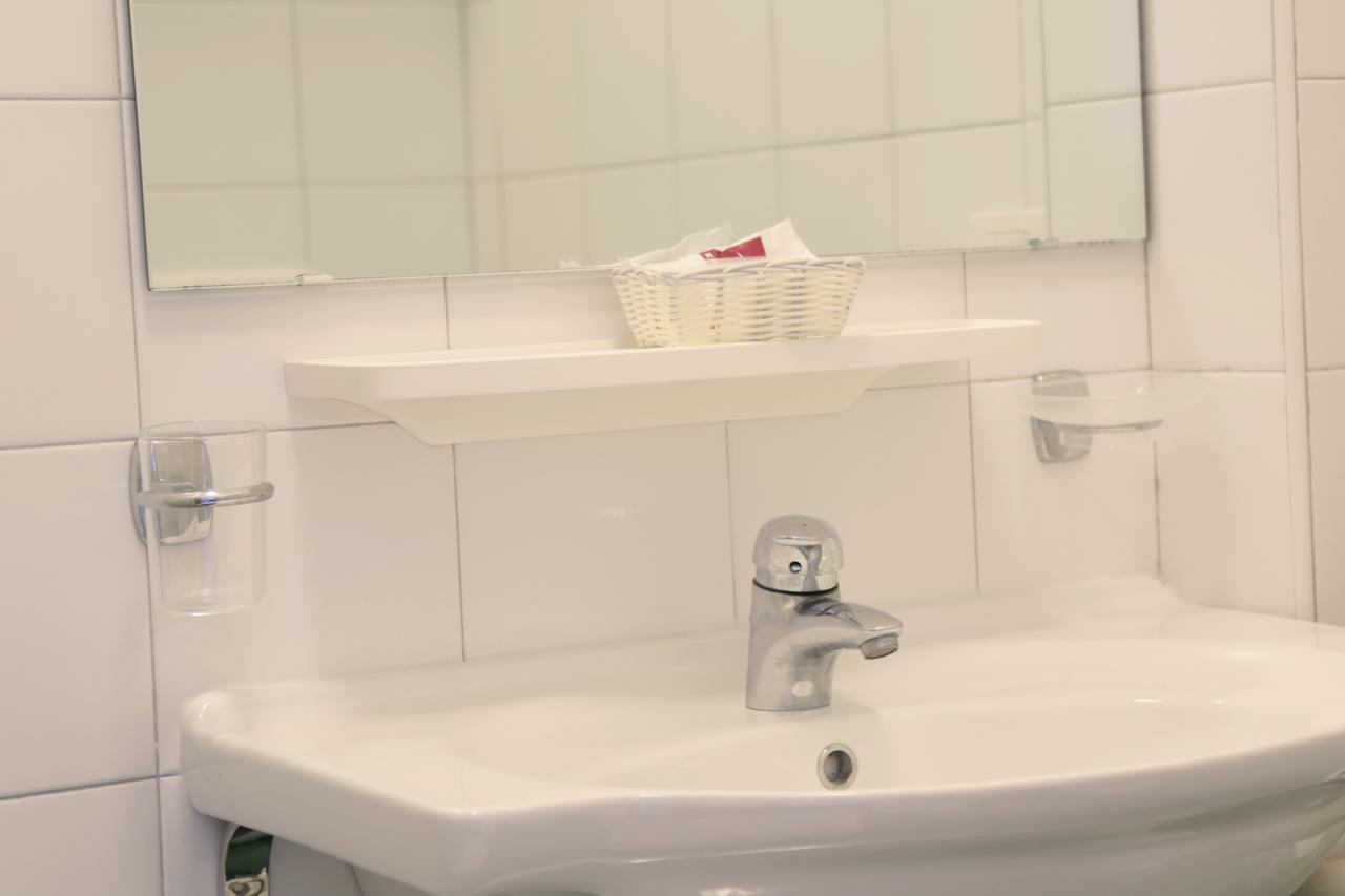 Renzo Hotel Cesena Bagian luar foto